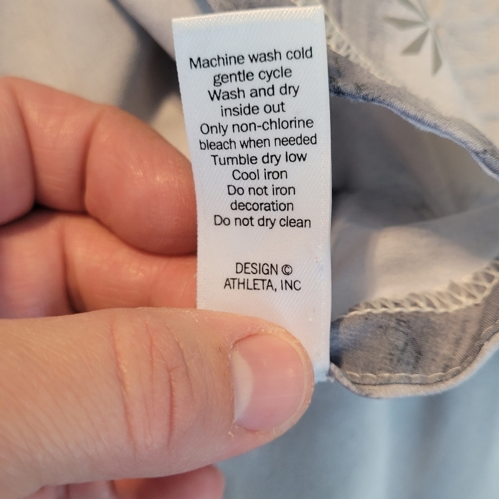 ATHLETA Gray Printed Running Shorts Size Small - Picture 8 of 11